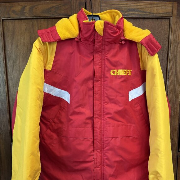 Women's NFL KC Chiefs Coat Size X-LG (16-18) - Picture 1 of 10